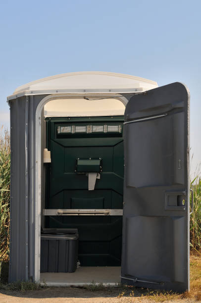 Best Portable toilet rental cost  in Dewey, OK